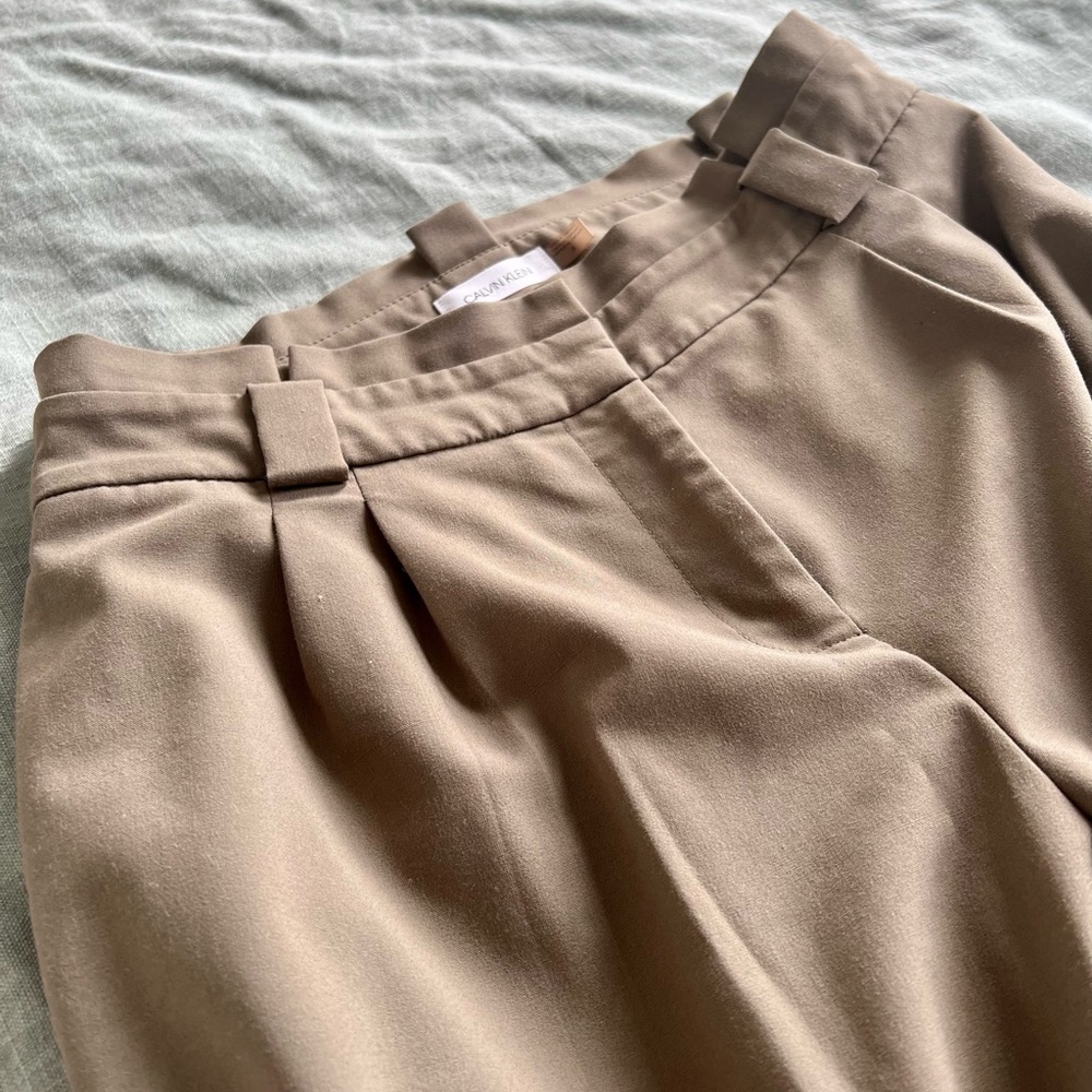 Calvin Klein army green pants